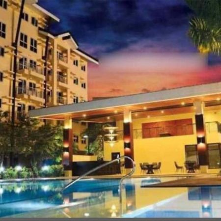 The Rochester Condo Pasig City Экстерьер фото