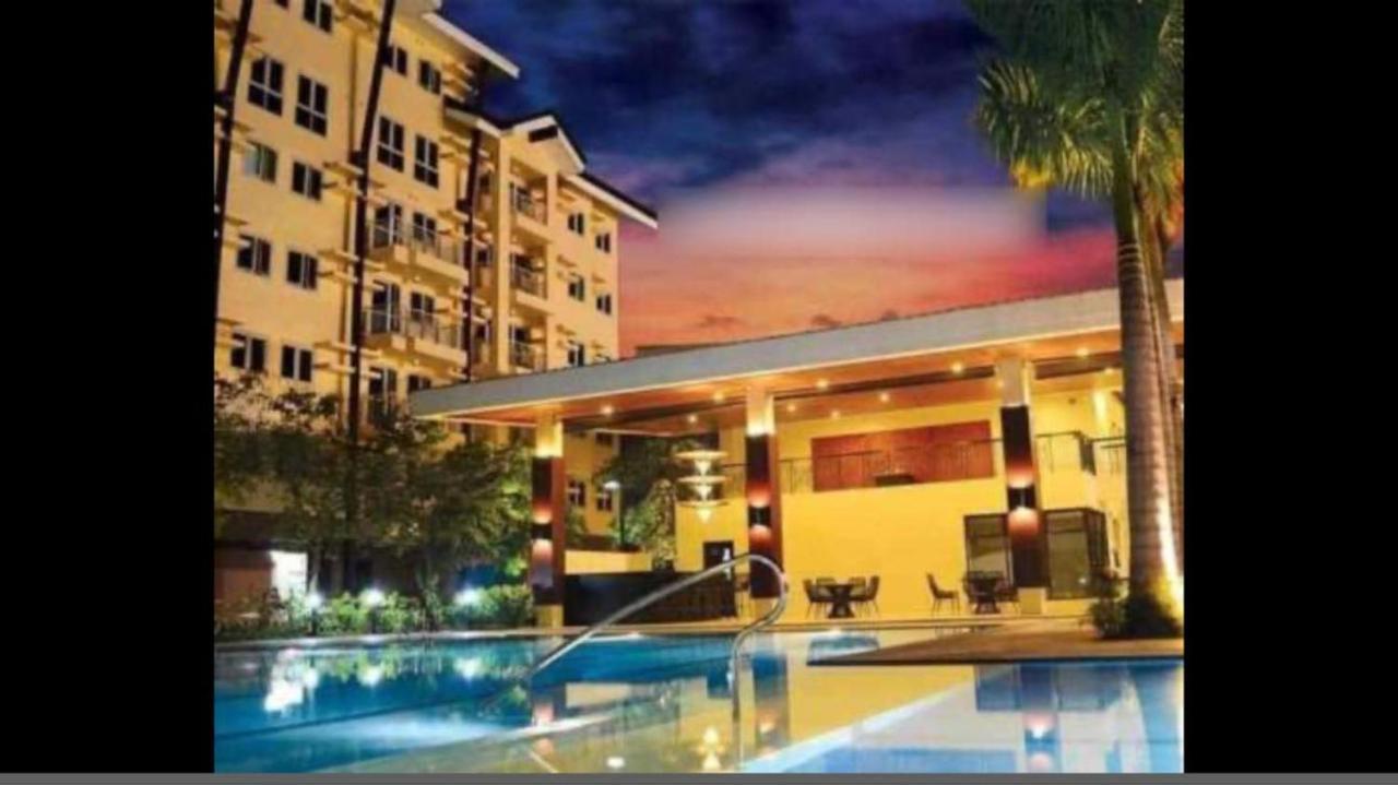 The Rochester Condo Pasig City Экстерьер фото