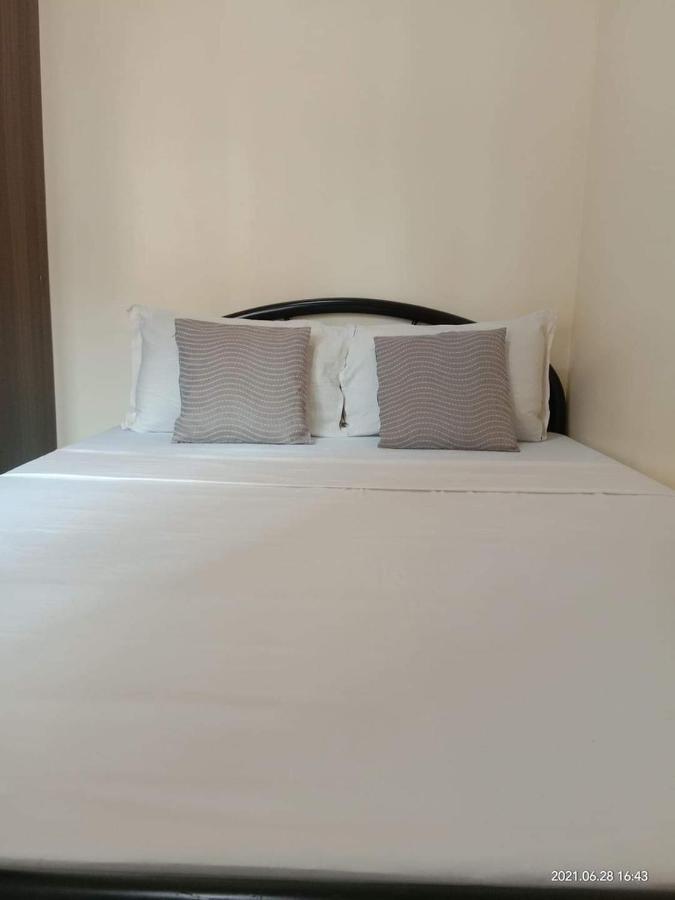 The Rochester Condo Pasig City Экстерьер фото